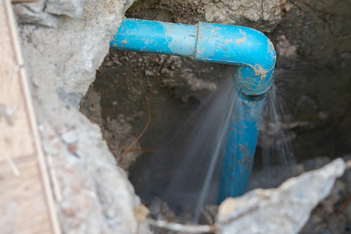 ab_blog_intro_hidden-water-leaks--how-to-spot-them